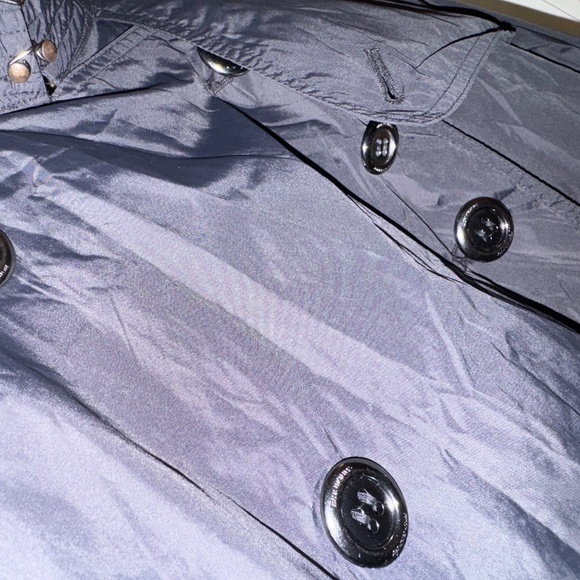 Burberry - Women's Black Nylon Short Rain Coat - Size USA 6 - AS-IS - Picture 8 of 12